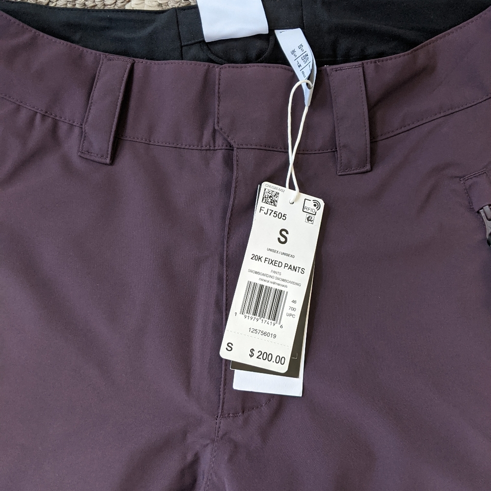 Adidas snowboarding pants - Picture 2 of 11
